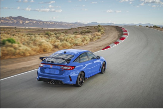 Hatchback thể thao Honda Civic Type R "chốt giá" tại Việt Nam, đắt tương đương xe sang đúng như dự đoán